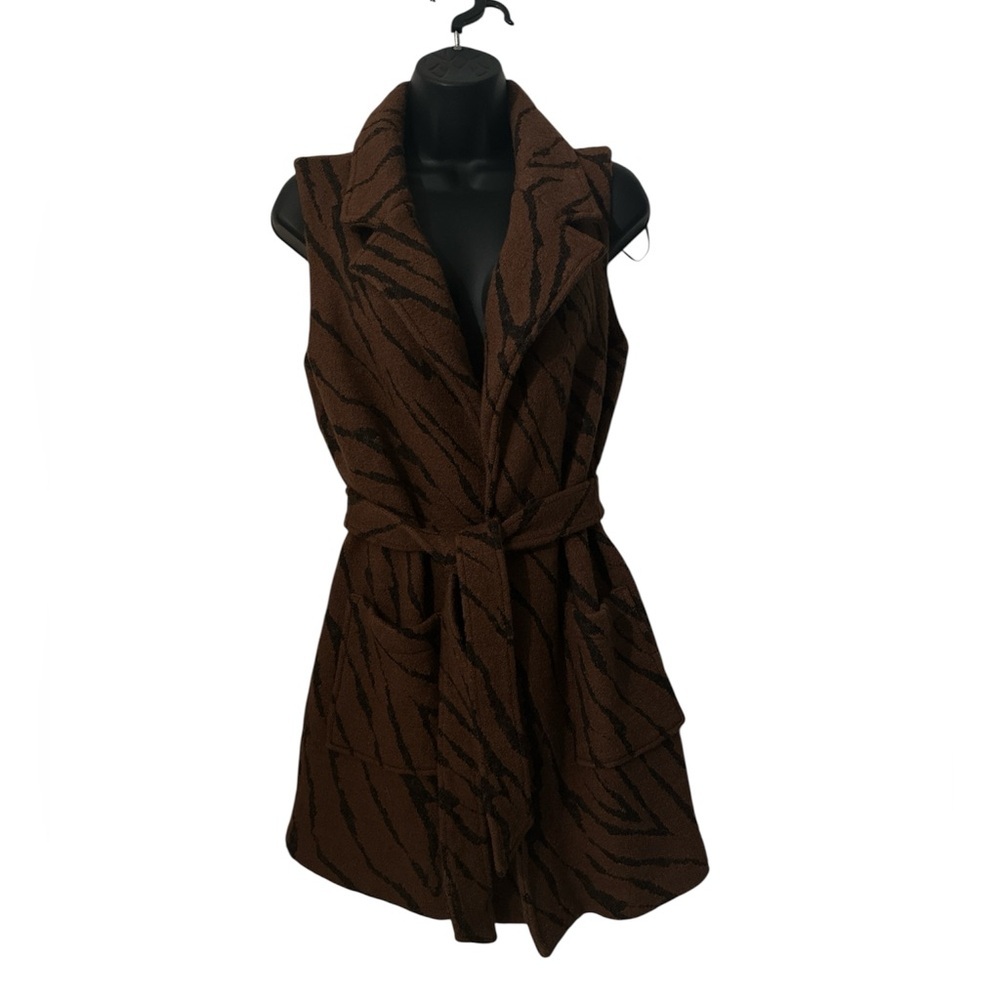 Like New! Tahari Brown and Black Zebra Print Textured Long Vest sz L